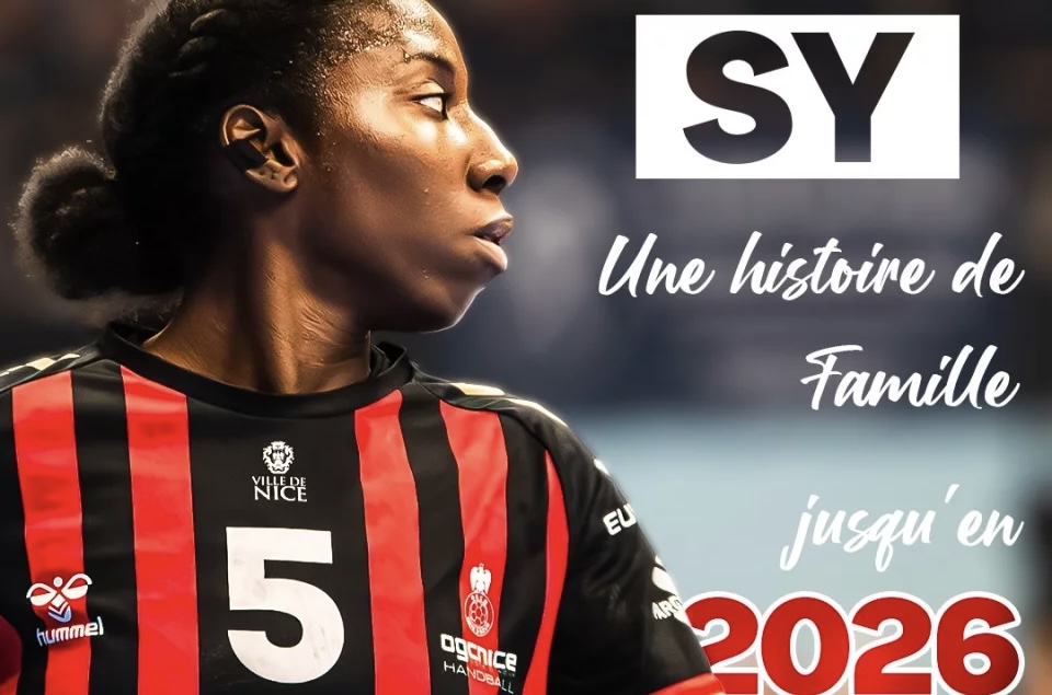 Dienaba Sy jouant pour l'OGC Nice