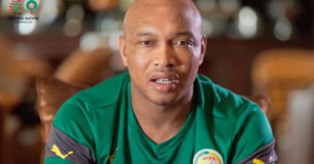 El Hadj Diouf lors d'une interview sur l'équipe nationale algérienne