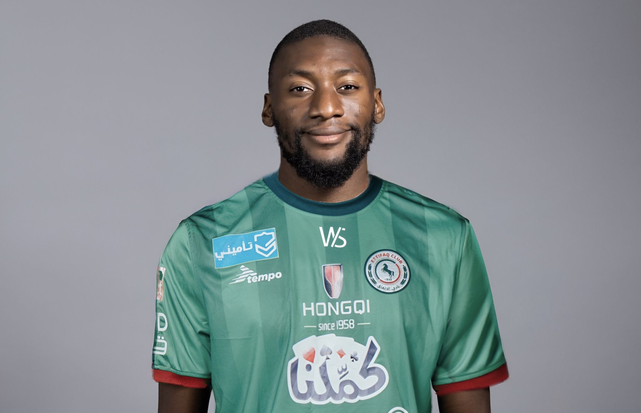 Karl Toko-Ekambi lors d'un match de football