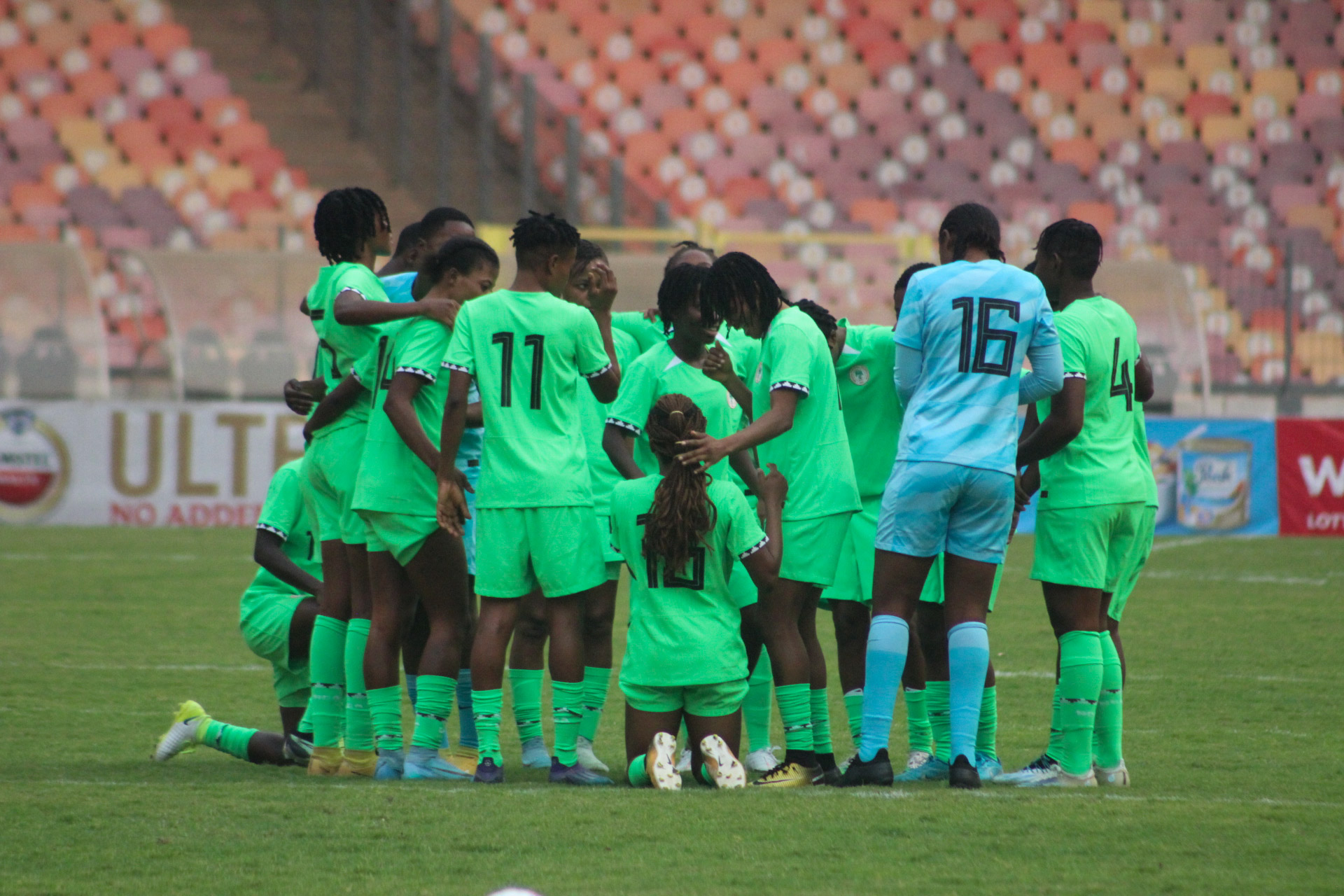 Super Falconets célébrant leur qualification pour la Coupe du monde féminine U20