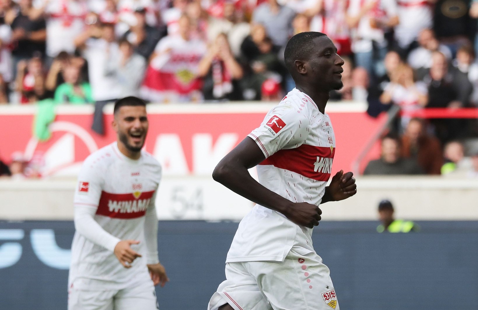 Serhou Guirassy en action lors d'un match de Bundesliga