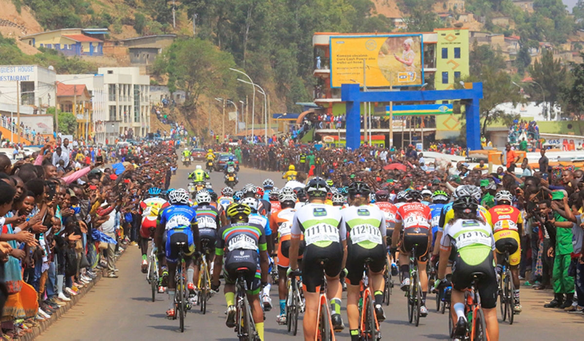 Cyclistes participants au Tour du Rwanda 2024