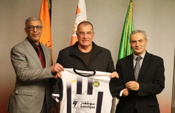Ammar Souayah, nouvel entraîneur de l'Entente Sportive Sétifienne