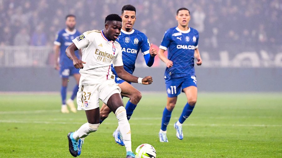 Ernest Nuamah lors du match Lyon-Marseille