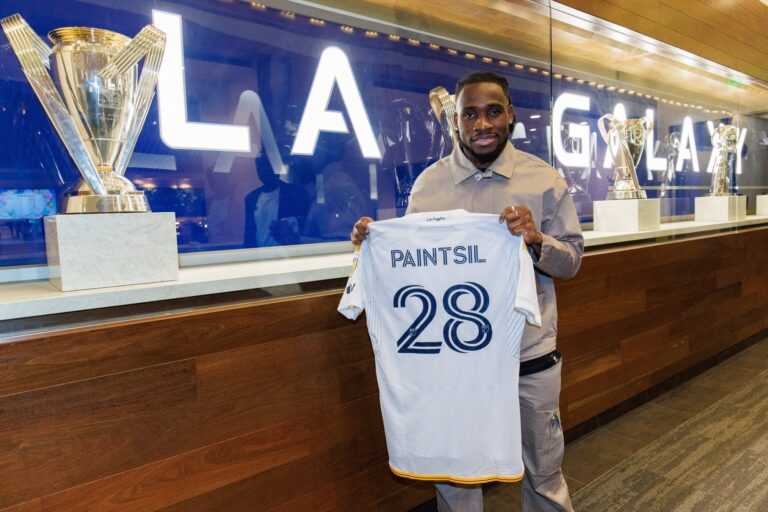 Joseph Paintsil avec le maillot de LA Galaxy