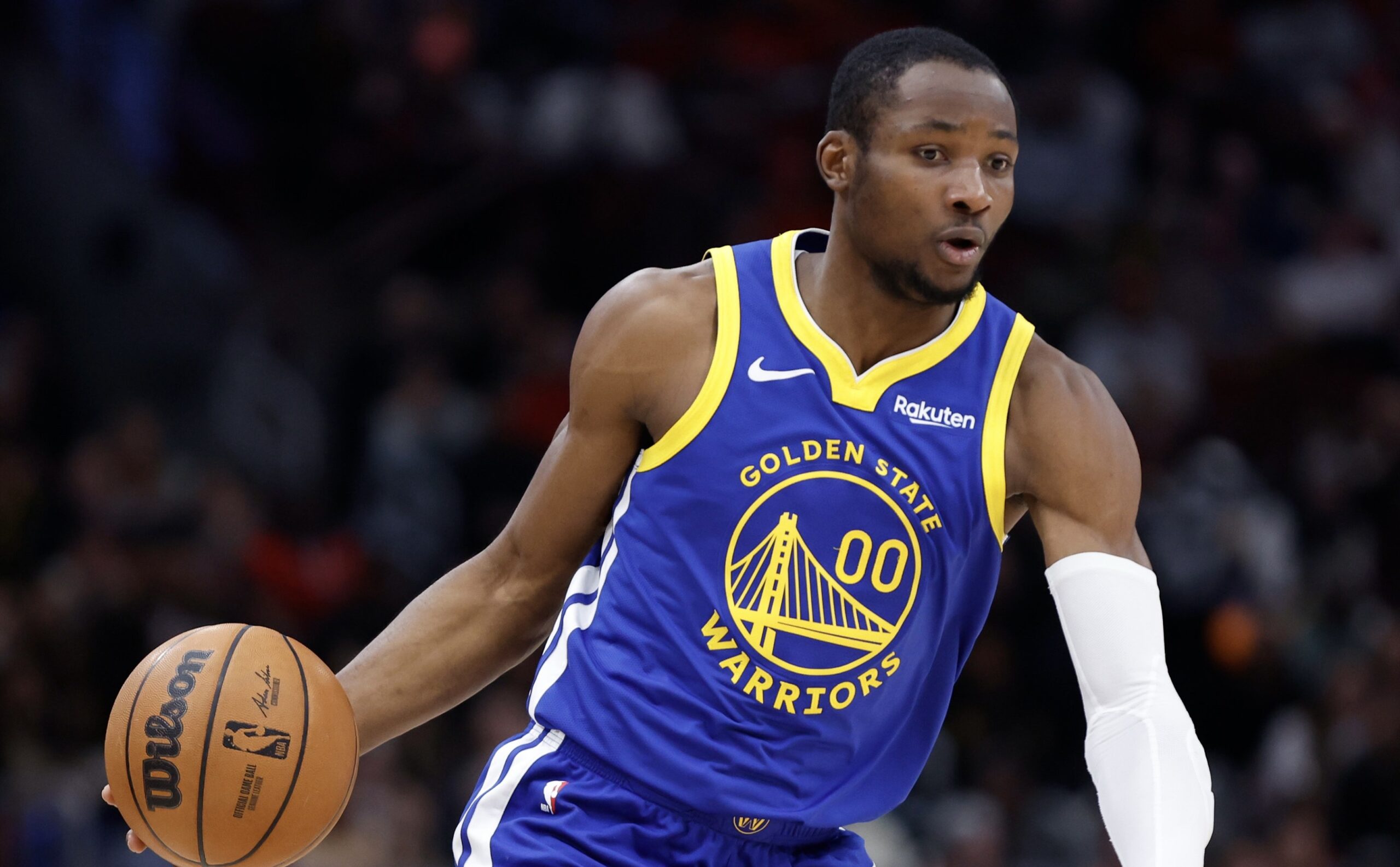 Jonathan Kuminga en action lors de la victoire des Warriors contre les Grizzlies