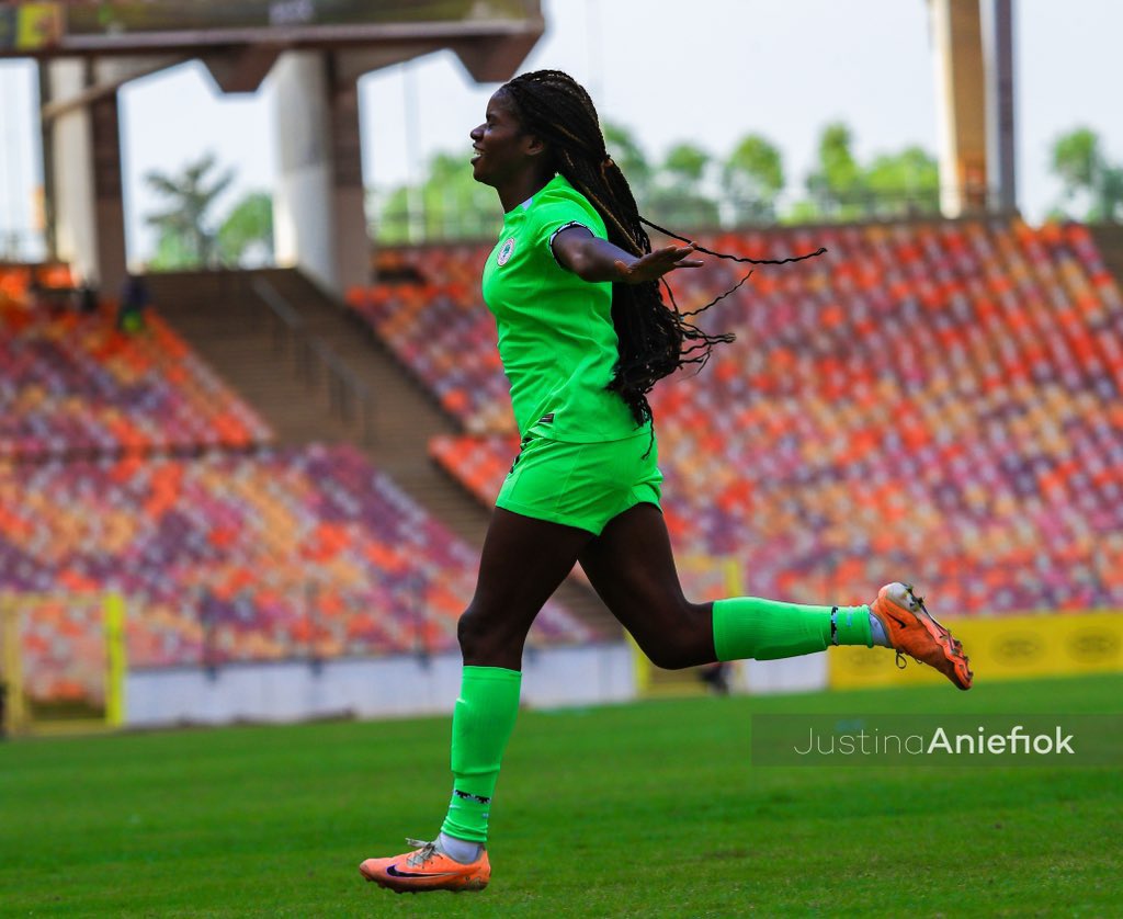 Esther Okoronkwo marque le seul but du match