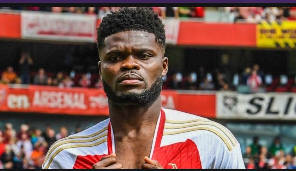 Thomas Partey s'entraîne avec Arsenal