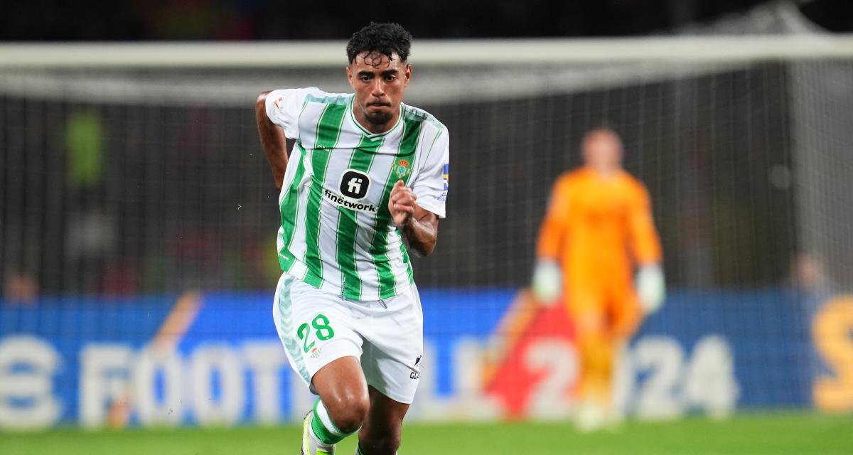 Chadi Riad lors d'un match avec le Betis Seville