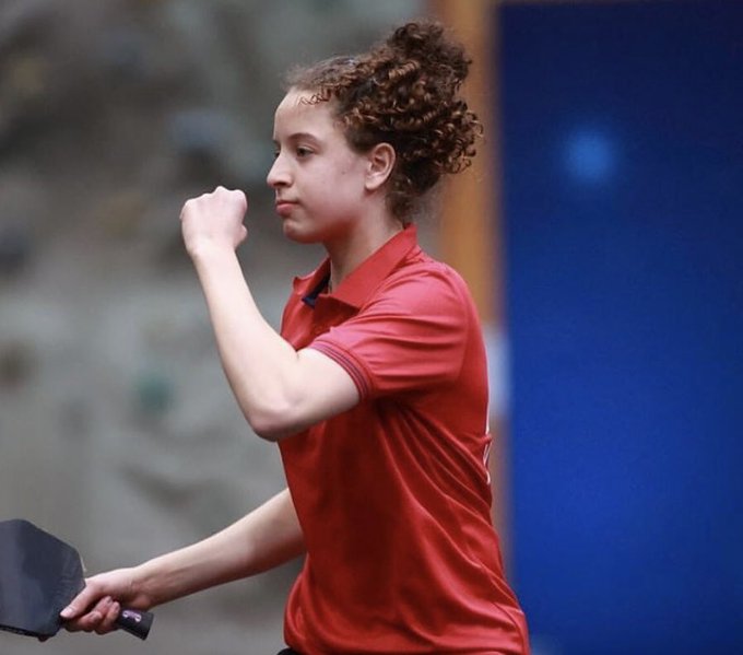 Hana Goda en action lors de la finale du tournoi féminin en simple aux Jeux africains