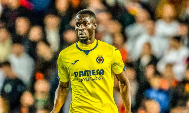 Joueur de Villarreal en action lors d'un match