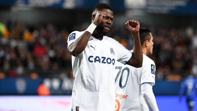 Chancel Mbemba lors de l'entraînement de l'OM