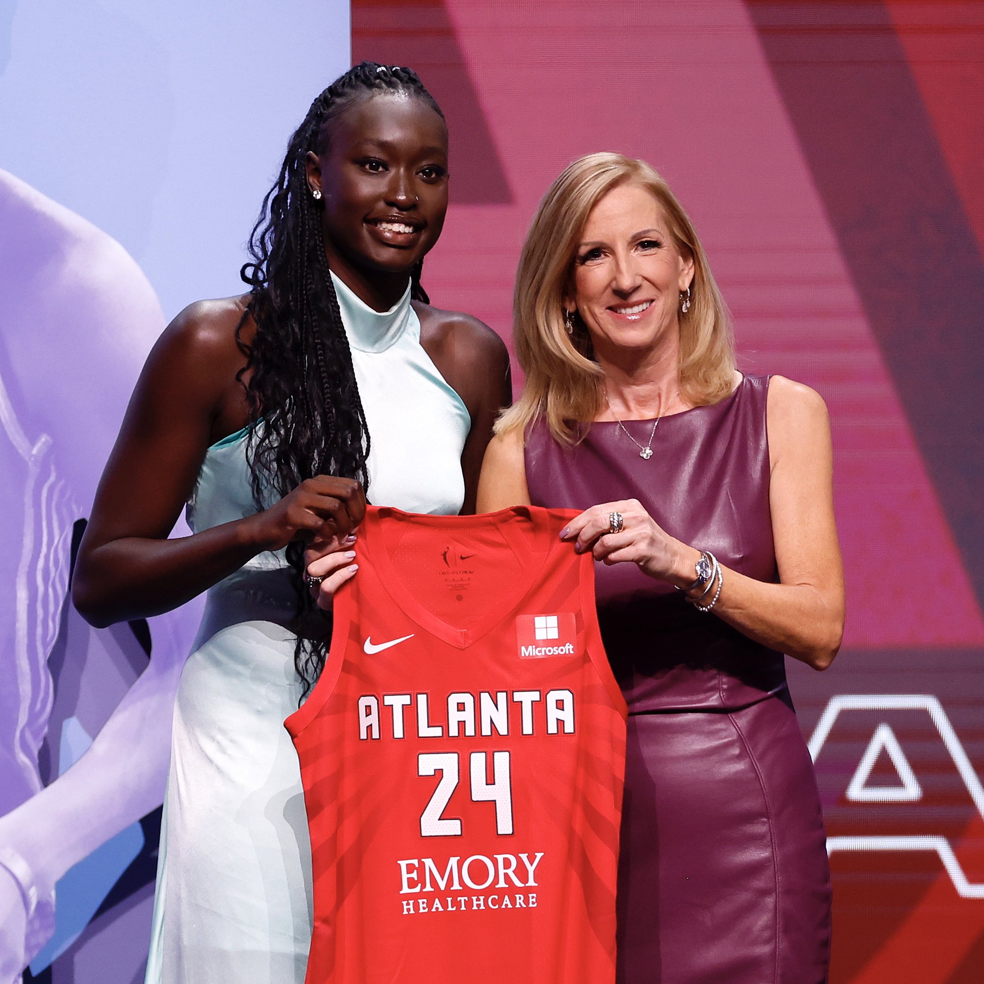 Nyadiew Puoch lors d'un match de la WNBA