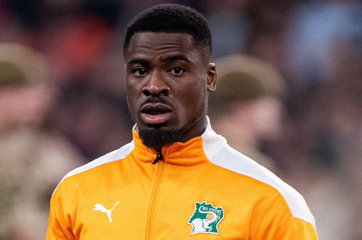 Serge Aurier et Oleksandr Zinchenko lors d'une confrontation verbale