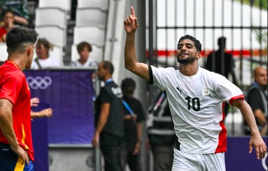 Ibrahim Adel célèbre son but lors de la victoire de l'Egypte contre l'Espagne