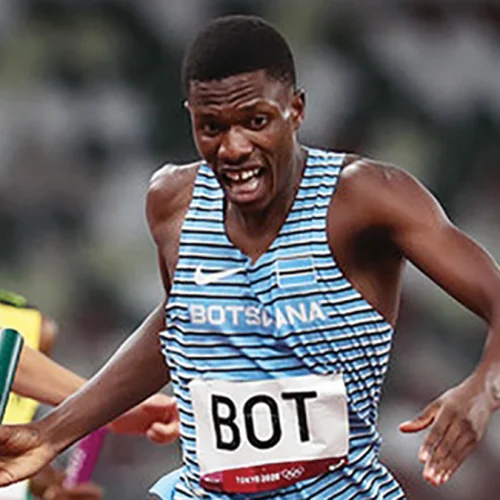 Bayapo Ndori établit un nouveau record mondial au 400m