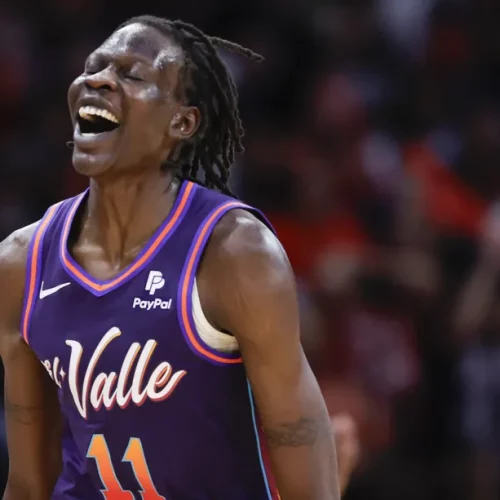 Bol Bol s’impose en tant que joueur clé du banc des Suns