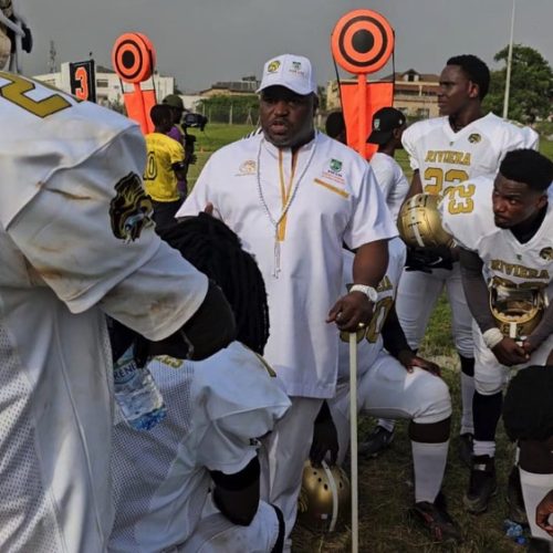 Golden Eagles remporte le premier Ivoire Bowl