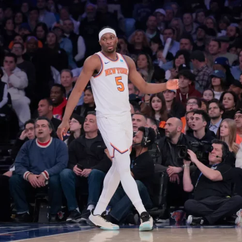 Les Knicks écrasent Toronto avec une victoire de 44 points