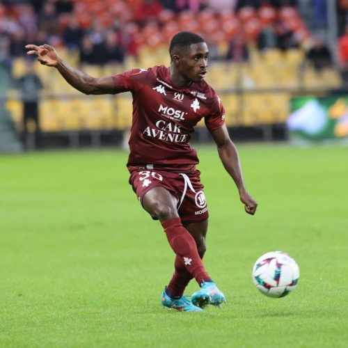 Koffi Kouao quitte le FC Metz pour Schalke 04