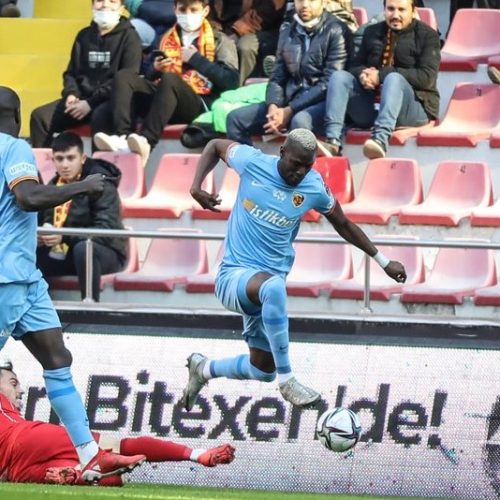 Mame Baba Thiam quitte Kayserispor pour rejoindre Pendikspor