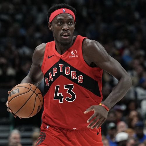 Les Pistons mettent fin à leur série de défaites record en battant les Raptors