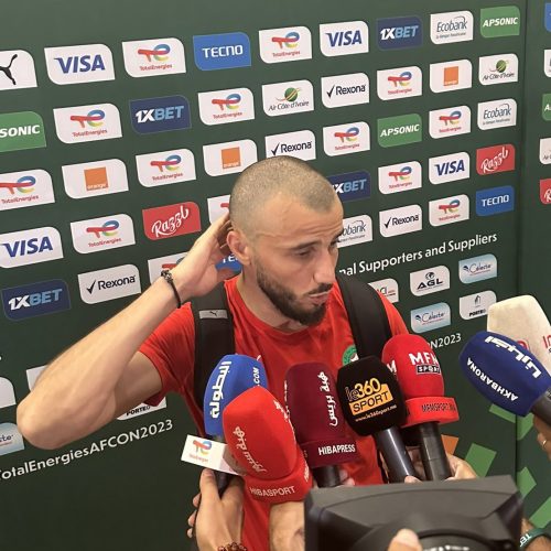 Romain Saiss dénonce les décisions arbitrales après la défaite du Maroc contre l’Afrique du Sud