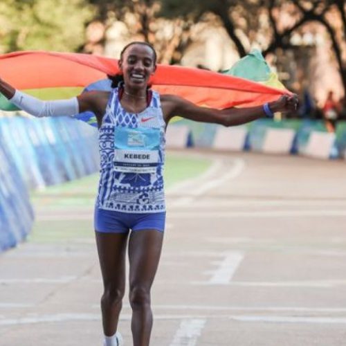 Sutume Asefa Kebede brille au semi-marathon de Houston 2024